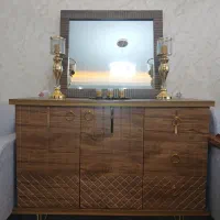 کنسول با آیینه