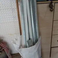 یک عدد دراور، مقداری لوازم تایل|جاکفشی، کمد، دراور|تربت‌حیدریه, جانبازان|دیوار