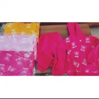 لباس بچگانه|لباس|اشتهارد, |دیوار