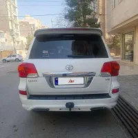 تویوتا لندکروز|خودرو سواری و وانت|مشهد, آزادشهر|دیوار