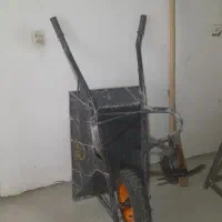 فرغون و بیل و کلنگ