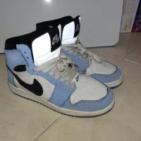 کتونی نایک اورجینال پسرانه در حد نو سایز ۳۹