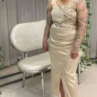 لباس جشن مزونی بسیار زیبا و نو یک بار پوشیده شده