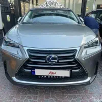 لکسوس ان ایکس۳۰۰