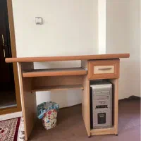 میز کامپیوتر با صندلی