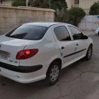 ۲۰۶ صندوقدار ۹۵ سالم