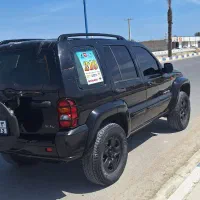 جیپ چروکی شیش سیلندر فورویل