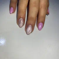 مرکز کاشت ناخن