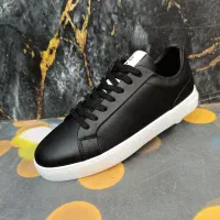 اسباب بازی *+      ونس برشکا پانو%