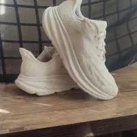 هوکا سایز 39