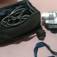 دوربین عکاسی تمام اتوماتیک ودوربین فیلم برداری
