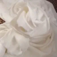 پارچه سفید شیری ضخیم