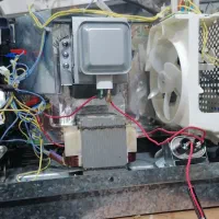 تعمیرات تخصصی پکیچ و آبگرمکن و یخچال و لباسشویی