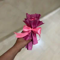 گل تک شاخه صورتی