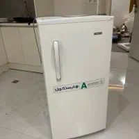 یخچال ایستکول