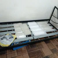 تخت یک نفره