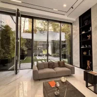 فرصت محدودخرید از همکف حیاط اختصاصی قبل پیروزی