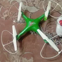 پهباد|اسباب‌‌بازی|مشهد, چاهشک|دیوار