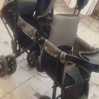 کالسکه دوقلو