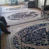 فروش 4 تخته فرش 6 متری و 1 تخته 9 متری ومبل وپشتی