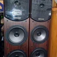 اسپیکر باند یک مترو نیمی