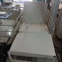 تخت سه شکن برقی قابلیت تنظیم ارتفاع اجاره و
