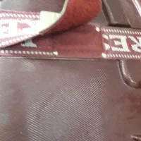 چمدان سایز بزرگ رنگ آلبالویی|کیف، کفش، کمربند|شیراز, کوشک میدان|دیوار