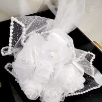 گیفت.  گل عروس.  حنابندون.  تولد|گل مصنوعی|بندر امام خمینی, |دیوار