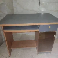 میز کامپیوتر