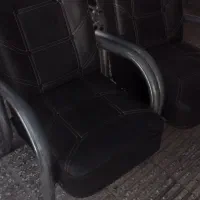 صندلی انتظار و لاستیک دنا در حد نو