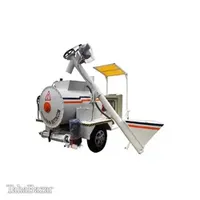 نیرو یا شریک کار با دستگاه فوم بتن
