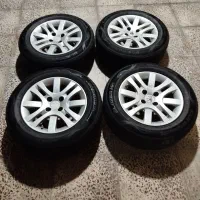 رینگ لاستیک و باتری