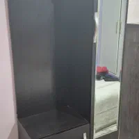 کمد لباس ، کتاب، کفش