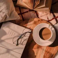 همکاری در لباس فروشی