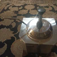 پمپ سس و شکلات گرم کن