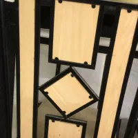 ۳ صندلی چوب و فلز|میز و صندلی غذاخوری|قائم‌شهر, |دیوار