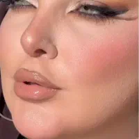 میکاپ با تخفیف ویژه