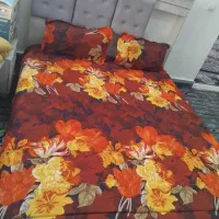 تخت خواب دونفره نو بفروش می‌رسد