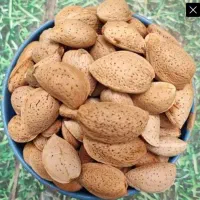 بادام شیرین درجه یک