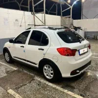 کوییک ار1403 سفید مشکی 6هزارکارکرد درحده صفره|خودرو سواری و وانت|الیگودرز, |دیوار