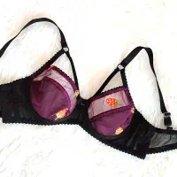 لباس زیر بانوی خاص