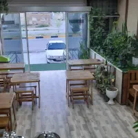 میز و صندلی چوبی|کافی‌شاپ و رستوران|شیراز, عادل آباد|دیوار