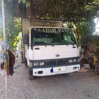 کامیونت هیوندا مدل ۸۷ موتور کوچک کولر دار