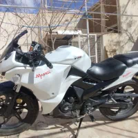 موتور سیکلت مگلی