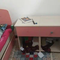 تخت و بغل تختی  یک نفره در حد|تخت و سرویس خواب|بابلسر, |دیوار