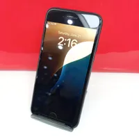 اپل iPhone SE کلاغی