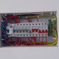 برقکار.برقکش.برقکشی.برقکاری.نصب آیفون صوتی تصویری