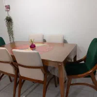 میز غذاخوری شش نفره