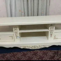 میز وتلویزیون