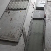 در و پنجره آلومینیوم و آهن و چوب